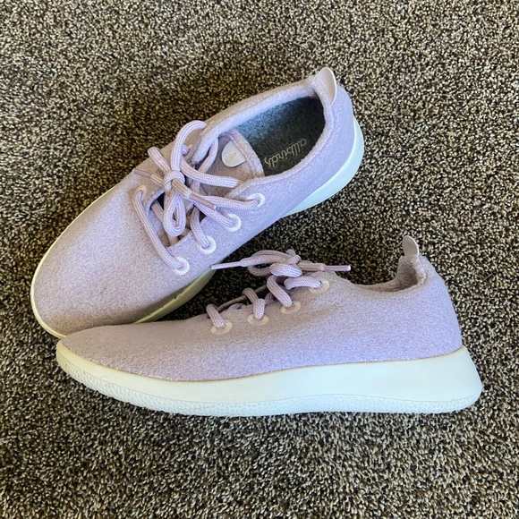 allbirds Lavender Merino Wool The Wool Runners Woman’s Activewear Sneakers 8 - Picture 2 of 9